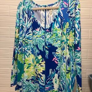 LILLY PULITZER NWOT Luzletic Multicolor Sealife Design. V-neck, long sleeves